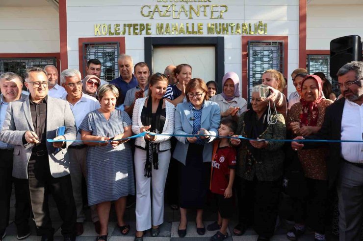 Şahin, Üçoklar ve Kolejtepe muhtarlık ofislerini halkla beraber açtı