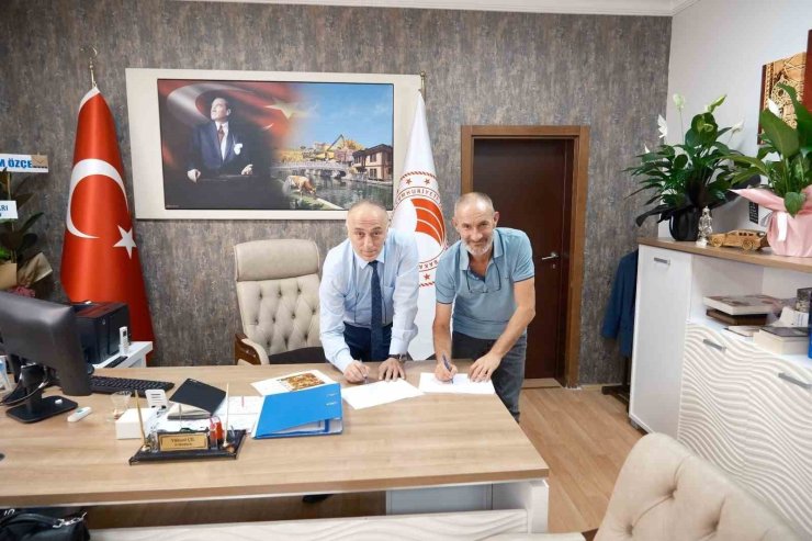 Eskişehir’de arıcılığa katma değer katacak ortaklık protokolü imzalandı