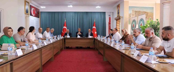 Bayburt’ta ’Mesleki ve Teknik Eğitim Okul Yönetim Kurulu’ toplantısı yapıldı