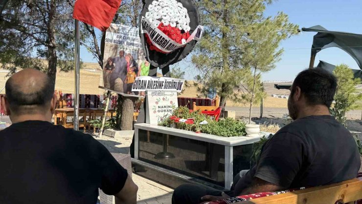Narin’in ölüm yıl dönümünün ardından mezarında sadece babası kaldı