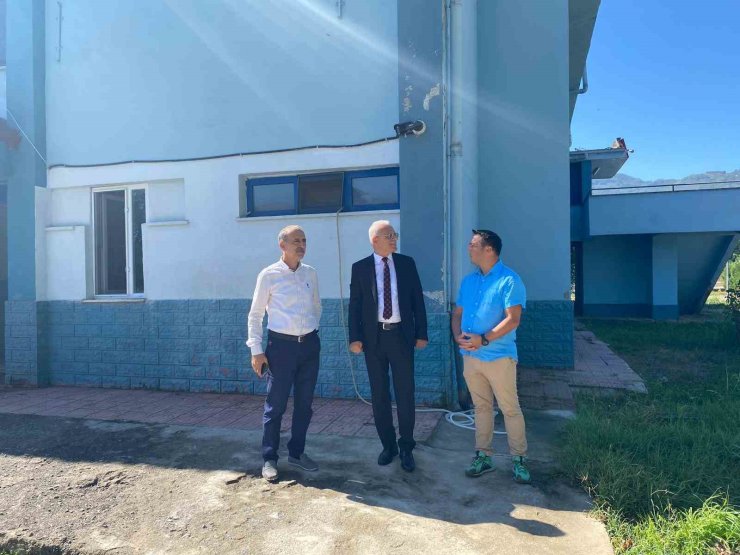 Gençlik ve Spor İl Müdürü Arslantürk spor alanlarını inceledi