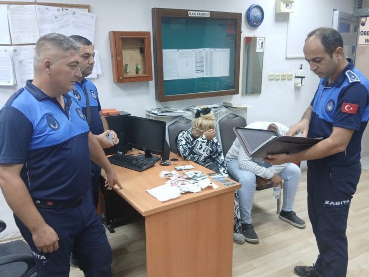 "Yoğun bakımda hastamız var" deyip dilendiler, zabıta yakaladı