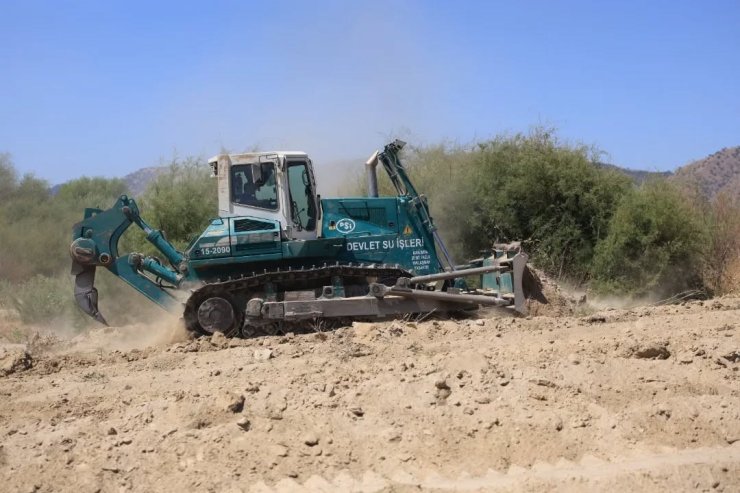 İkizdere Çayı temizleniyor