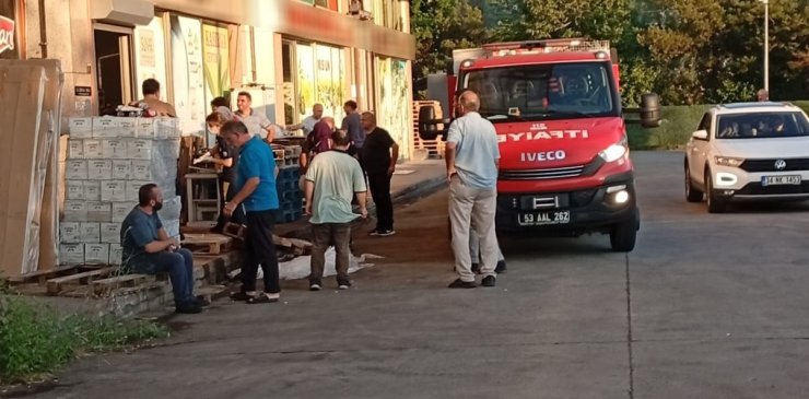 Rize’de yük asansörüne sıkışan şahıs hayatını kaybetti