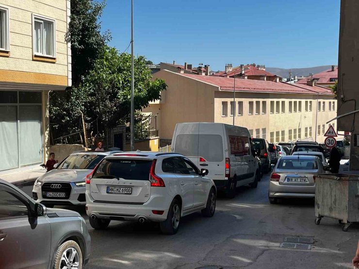 Bayburt’ta trafik çilesi sürüyor