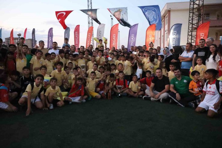 Melikgazi Belediyesi Tesisler Arası Futbol Turnuvası’nın şampiyonu belli oldu