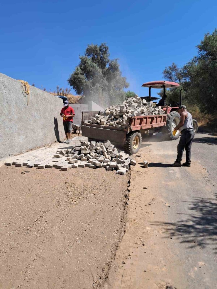 Sultanhisar’da yol genişletme çalışmaları sürüyor