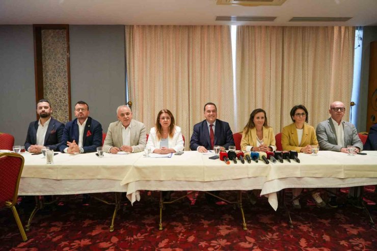 CHP’li vekillerden Manisa çıkarması