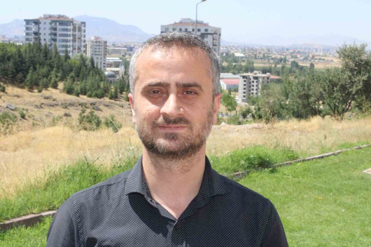 Toyota marka otomobilini servisten 17 aydır alamıyor