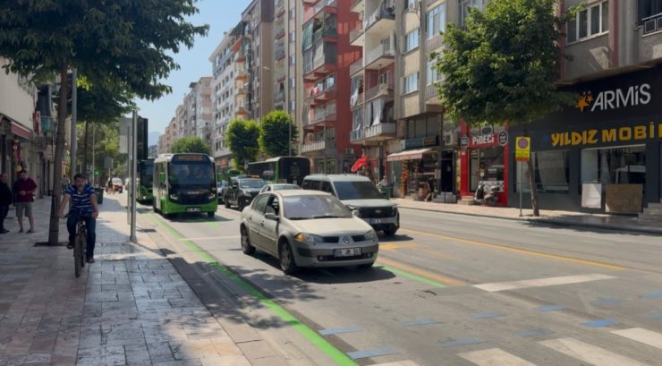 Denizli Büyükşehrin ‘Otobüs Yolu’ projesi tartışmalarla başladı