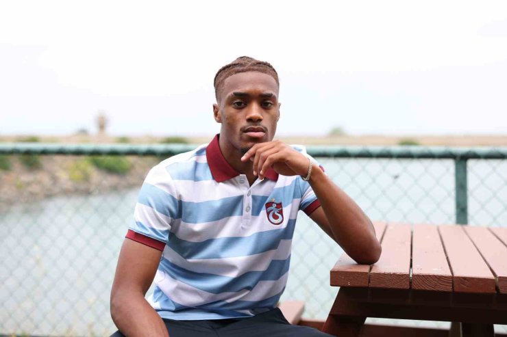 Wagner Pina: "Trabzonspor’da iz bırakan sağ bekler arasına girmeliyim"