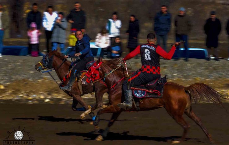 Bayburt’ta ’2025 Atlı Cirit İl Birinciliği’ müsabakalarında grup birincileri belli oldu