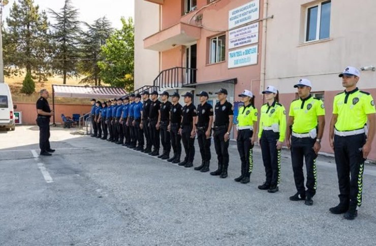 Bilecik’te polis adayları göreve başladı