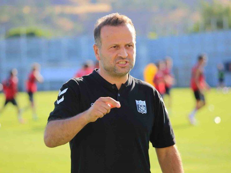 Osman Zeki Korkmaz: "Eleştiriler normal"