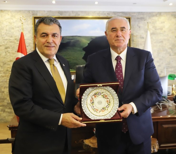 Kamu Başdenetçisi Akarca’dan Başkan Demir’e ziyaret