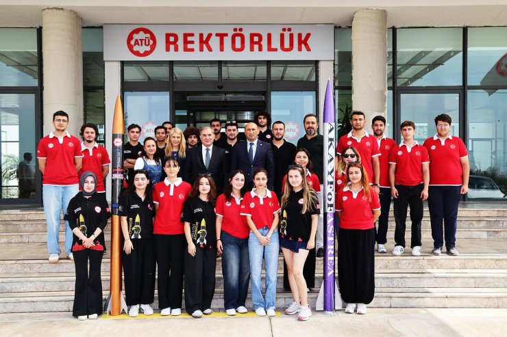 Rektör Sözen, Teknofest finalistlerini kabul etti