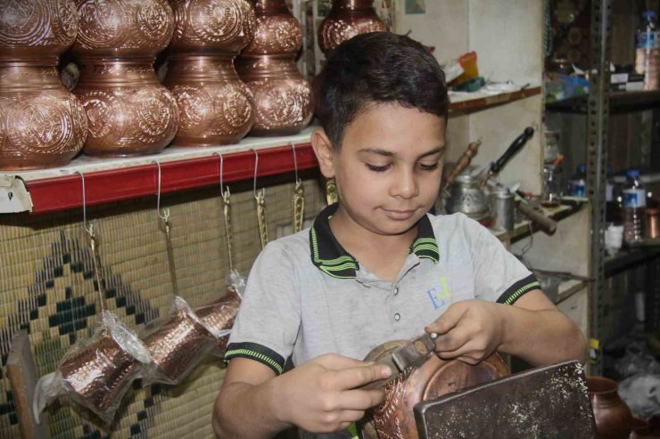 Yaşı küçük ustalığı büyük