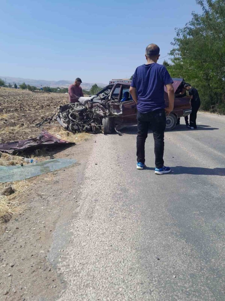 Elazığ’da trafik kazası: 2 yaralı
