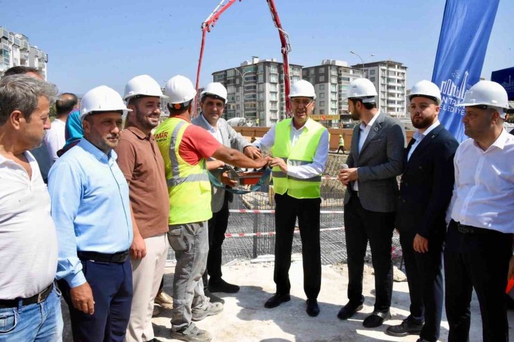 Antakya Belediyesi, Gençlik Merkezi ve Pazar Alanı Kompleksi inşası için temel attı