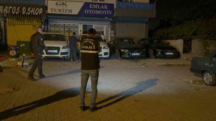 İhbarı değerlendiren ekipler 4 adet ruhsatsız tabanca ele geçirdi