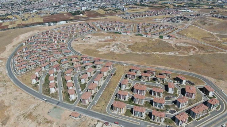 Bir şehir adeta baştan kuruldu: Elazığ’da 36 bin konut depremzedelere teslim edildi