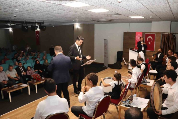 Sivas’ta çocuklardan Mevlid-i Nebi Haftası’na özel konser