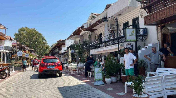 Akyaka’da otel odasında bir kadın ölü bulundu