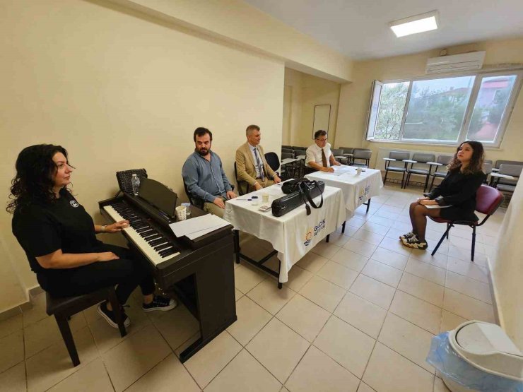 Gölcük Belediyesi Konservatuarı’na başvurular başlıyor