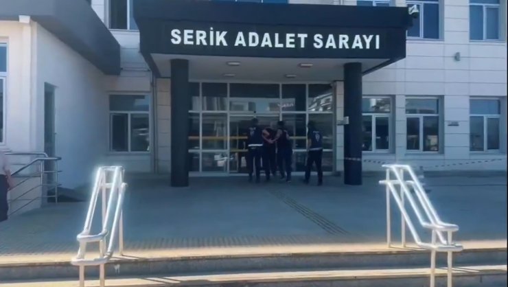 Şanlıurfa’da otobüs şoförüne bıçakla saldıran zanlı yakalandı