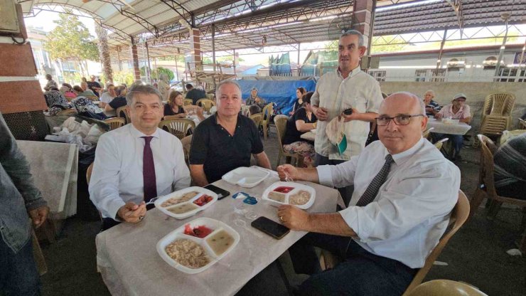 Atça Mahallesi’nde kurtuluş günü keşkeği yapıldı