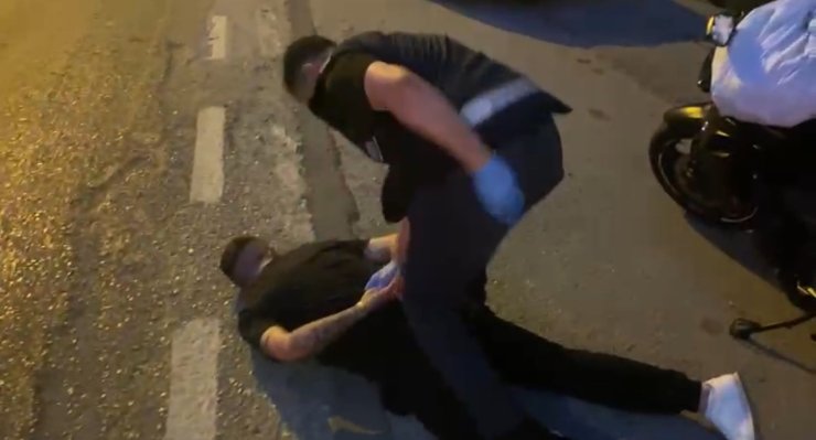 Motosikletli çarşaf operasyonu: 16 yaşındaki çocuktan 68 bin hap