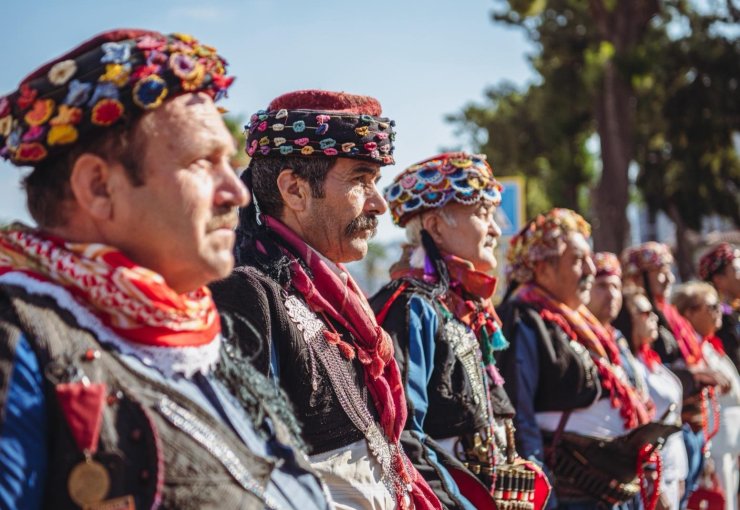 Kuşadası’nda kurtuluş günü coşkusu