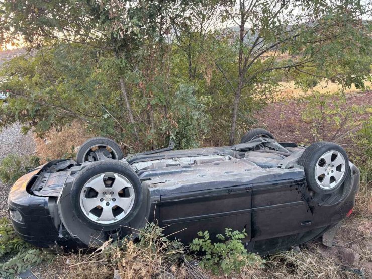 Otomobil takla attı: 1 yaralı