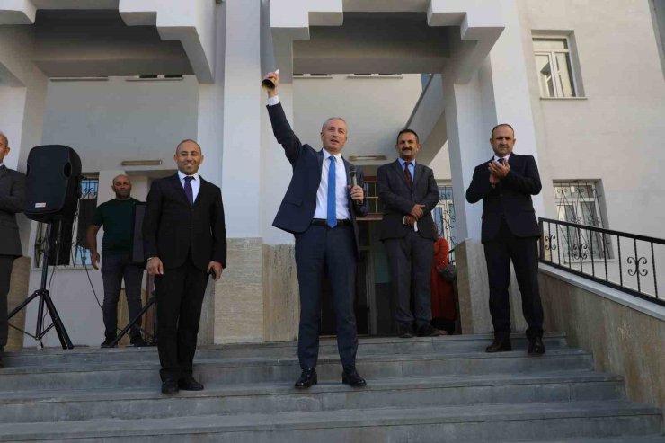 Ağrı’da 2025-2026 eğitim öğretim yılı ilk ders ziliyle başladı