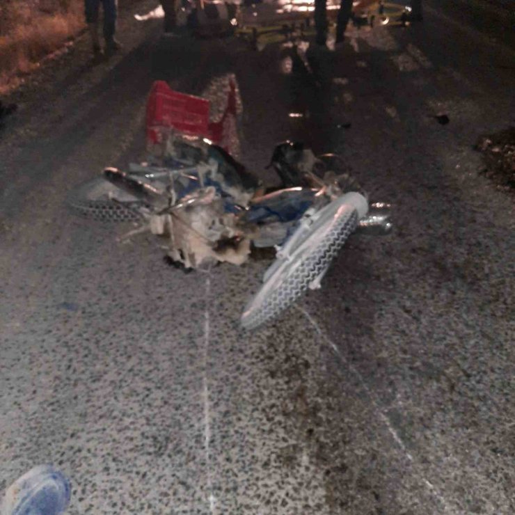 Karapınar’da otomobille motosiklet çarpıştı: 3 yaralı