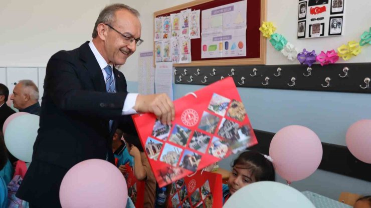 Malatya’da 150 bin öğrenci ders başı yaptı