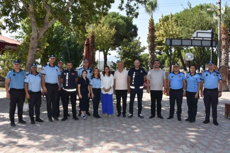 Başkan Zencirci’den zabıta personeline kahvaltılı kutlama