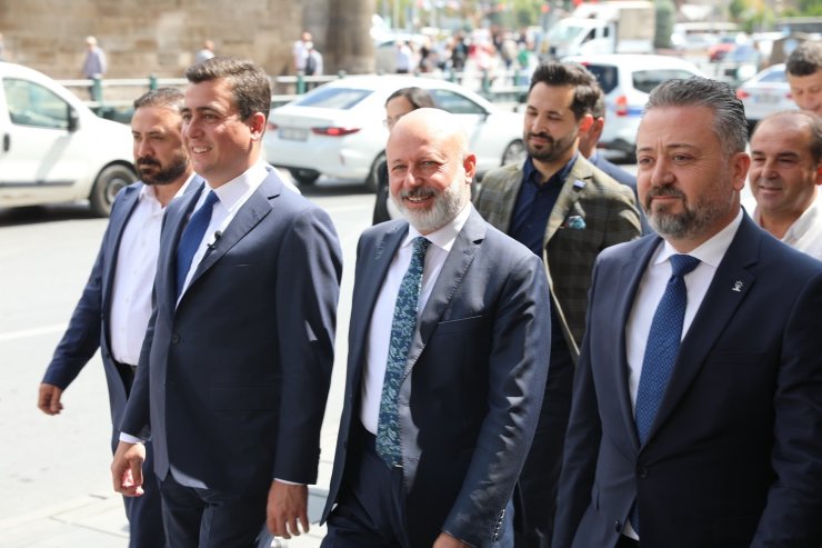 Milletvekili Gökçek’ten Başkan Çolakbayrakdar’a övgü ve teşekkür