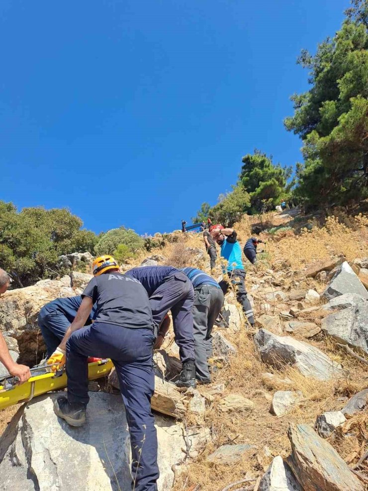 Söke’de uçurumdan düşen kişi AFAD ekiplerince kurtarıldı