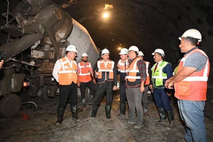 Kırık Tüneli’nde ışığa az kaldı