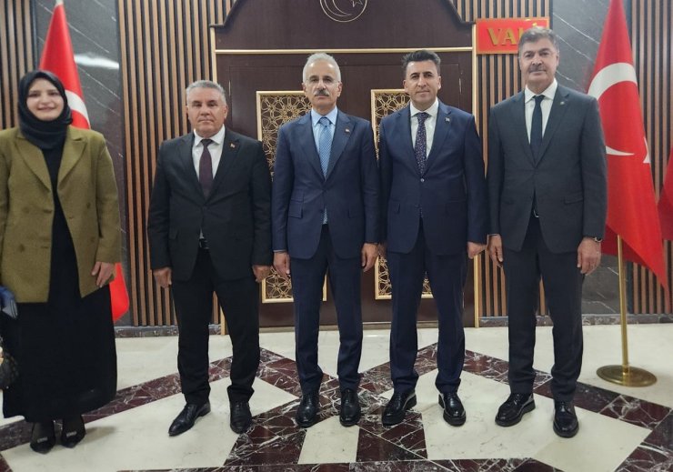 Ulaştırma ve Altyapı Bakanı Uraloğlu Tunceli’de