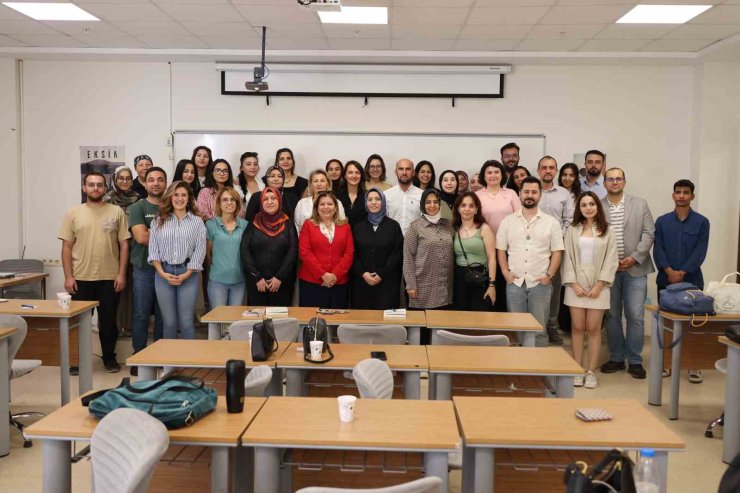 Dijital Görünürlük Atölyesi HKÜ Design Akademi’de gerçekleştirildi