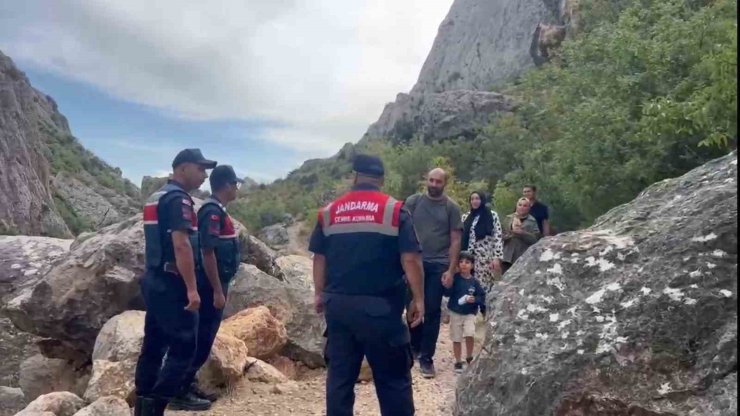 Kazankaya Kanyonu’nda Jandarma ekipleri denetim gerçekleştirdi