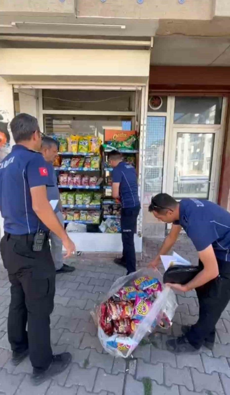 Sivas’ta son tüketim tarihi geçmiş cipslere el konuldu