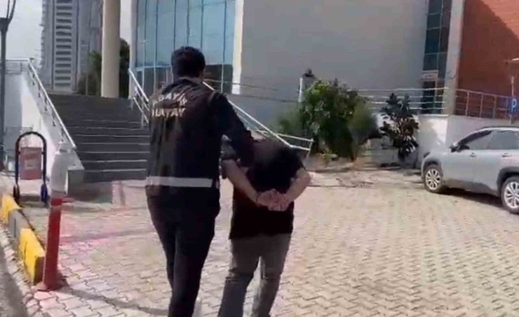 Elektrik arıza aracından malzeme çalan hırsız yakalandı