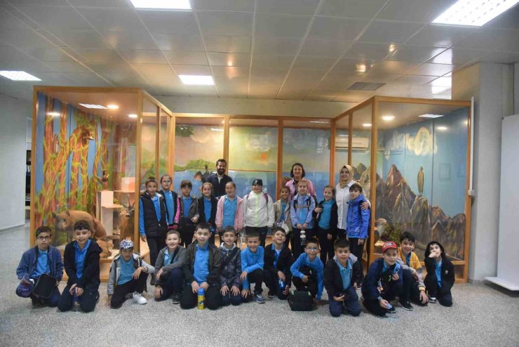 İlkokul öğrencilerinden bilim dolu ziyaret