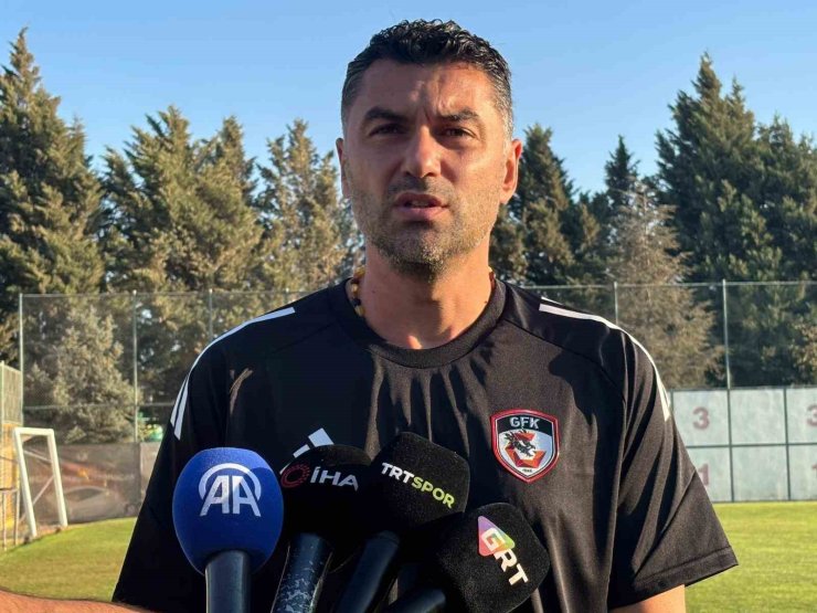 Burak Yılmaz: "Trabzon’da futbol oynayarak galip gelmek istiyoruz, defans yaparak oradan çıkamayız"