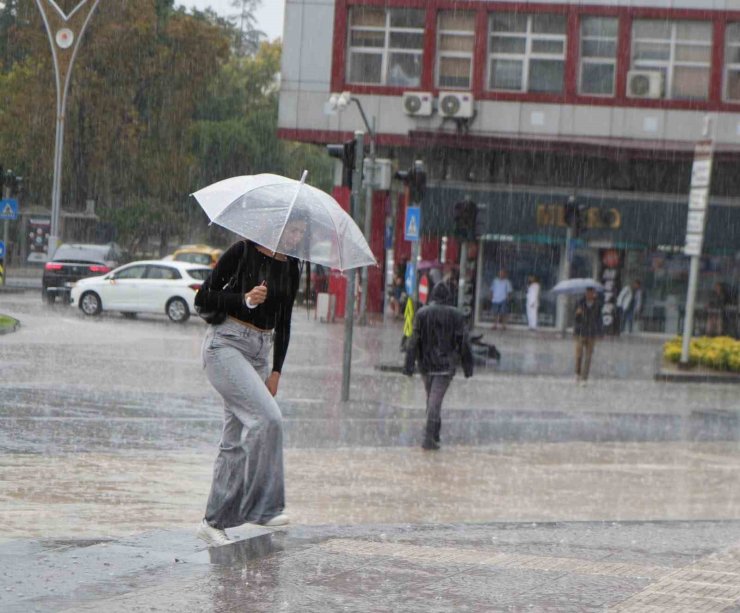 Samsun’da ani sağanak