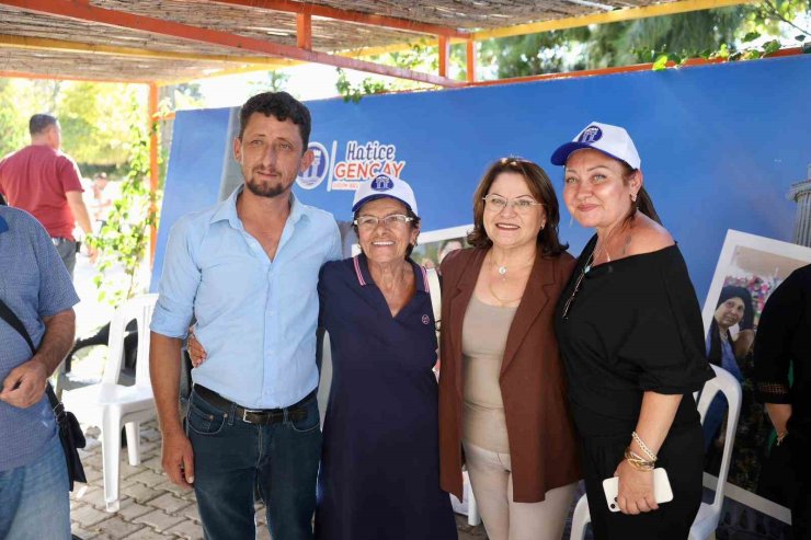 Başkan Gençay, Mavişehir Mahallesi sakinlerini dinledi