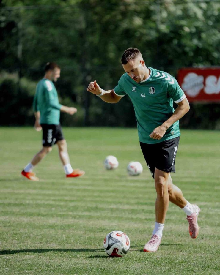 Sakaryaspor, Amedspor mesaisinde